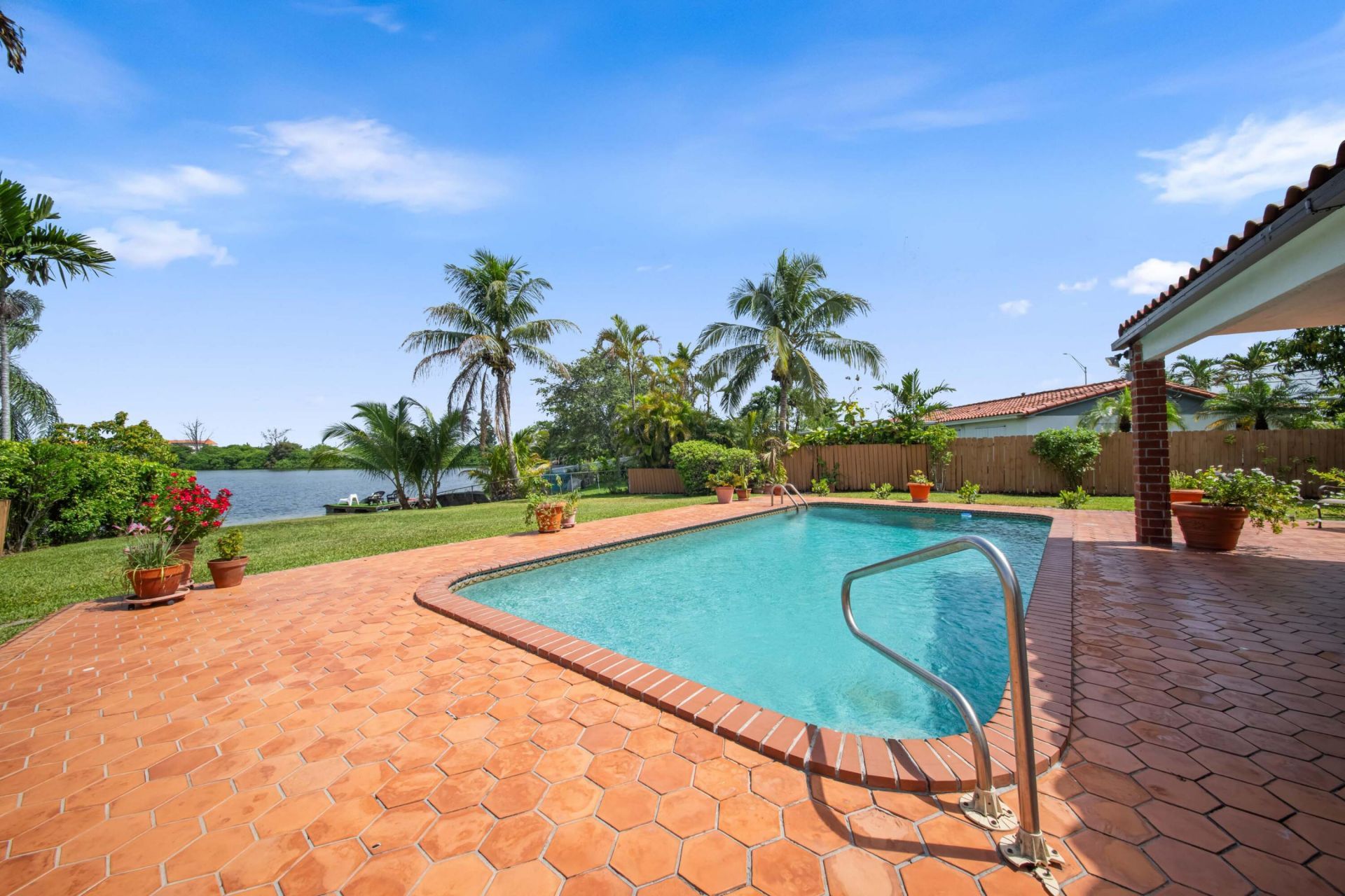 1110 SW 97th Avenue, Miami, FL 33174 Photo