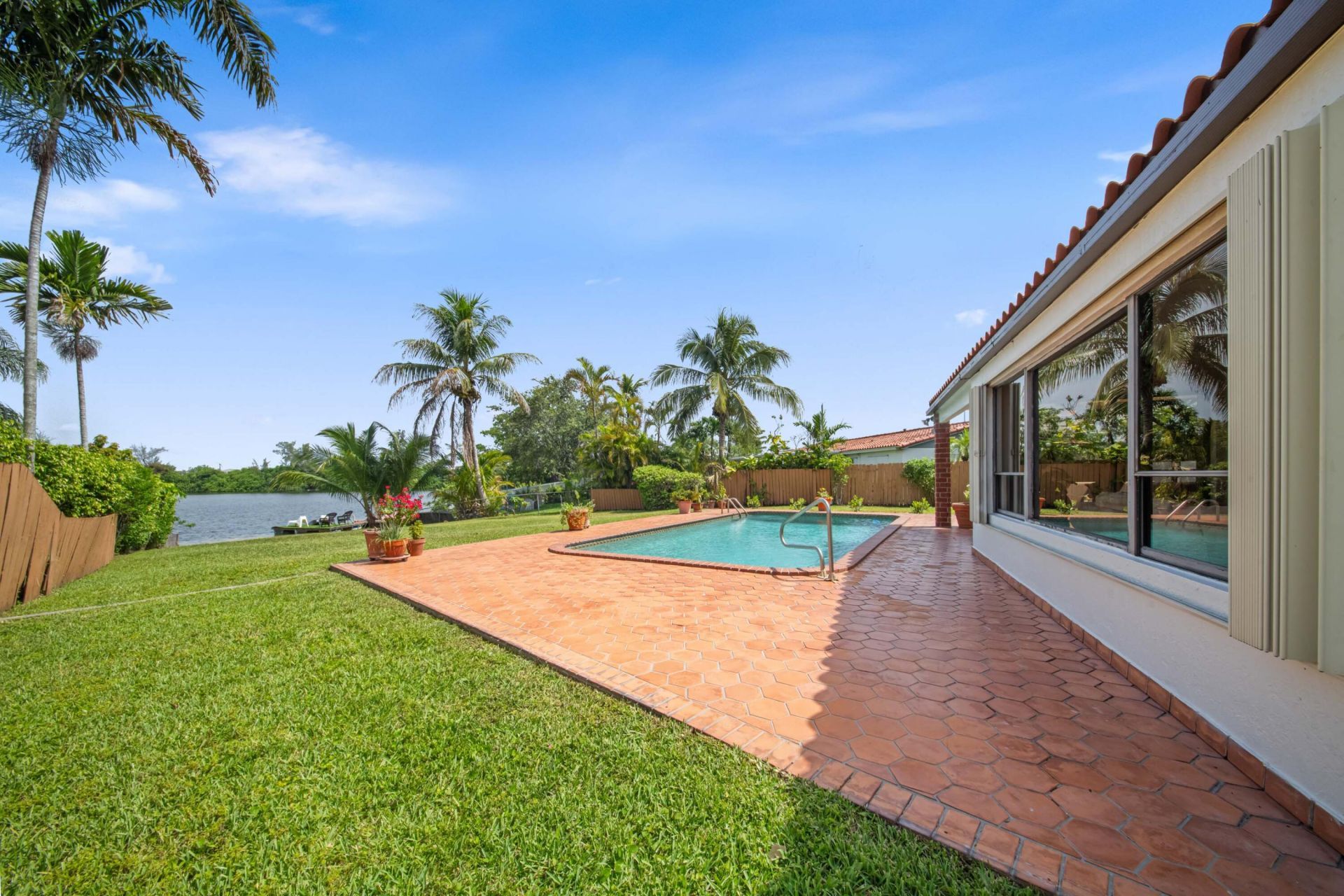 1110 SW 97th Avenue, Miami, FL 33174 Photo