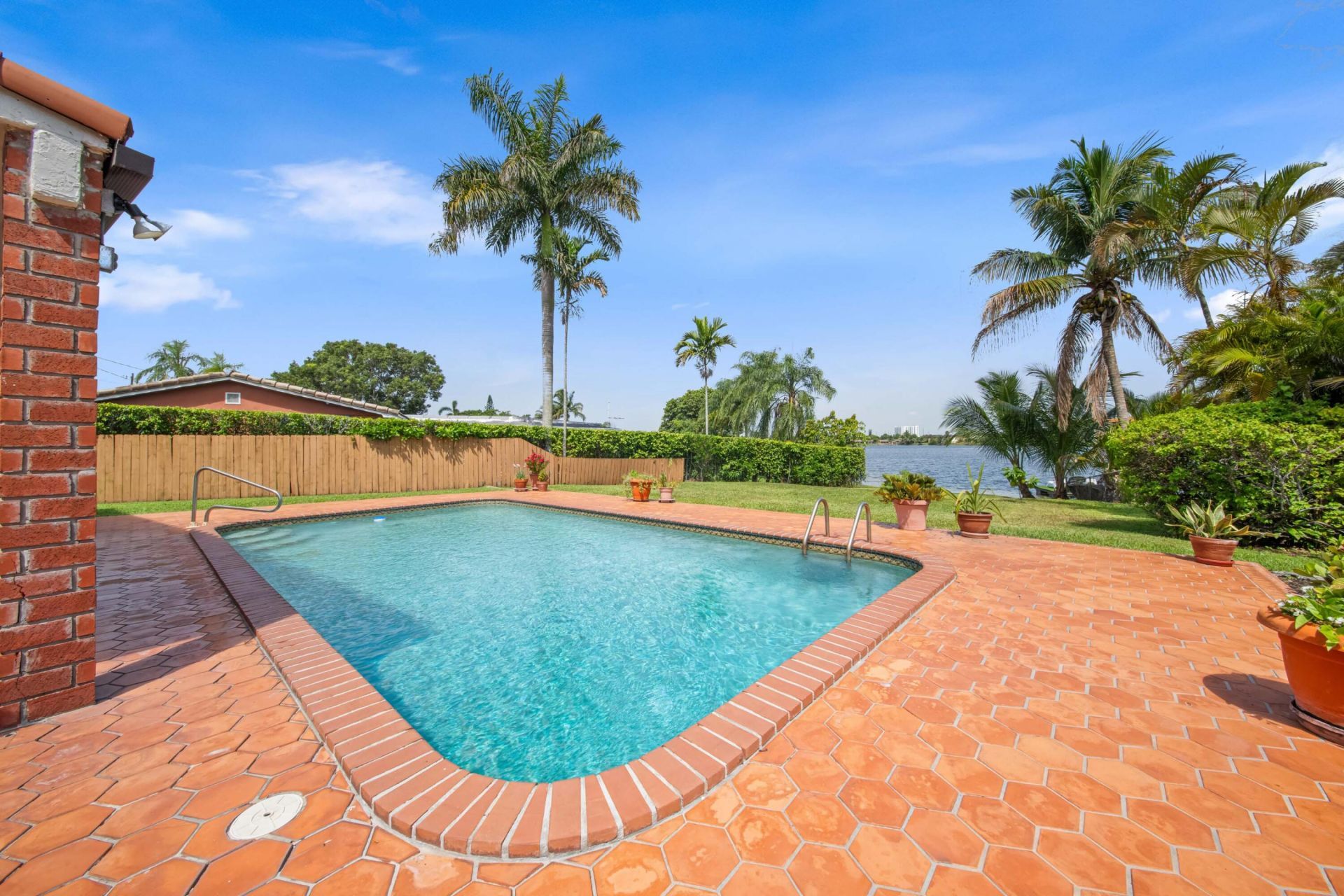 1110 SW 97th Avenue, Miami, FL 33174 Photo