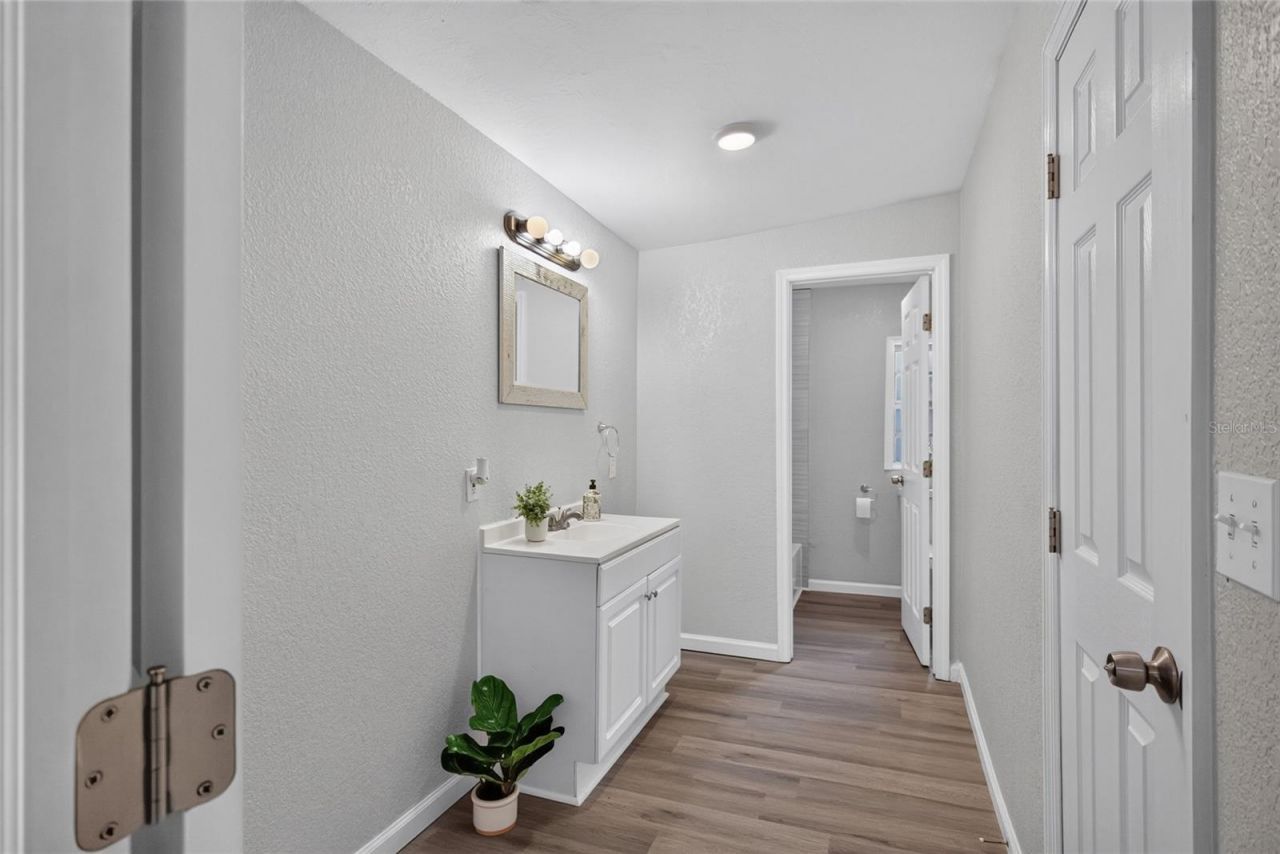 411 12th Avenue E, Bradenton, FL 34208 Photo