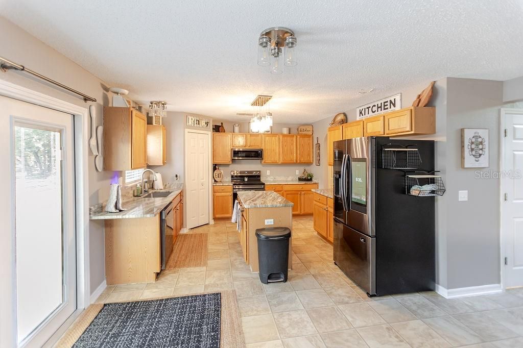 11083 Maybird Avenue, Weeki Wachee, FL 34613 Photo