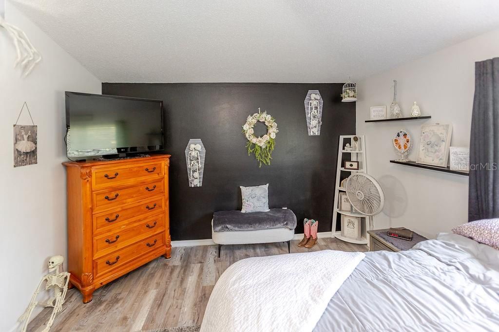 11083 Maybird Avenue, Weeki Wachee, FL 34613 Photo