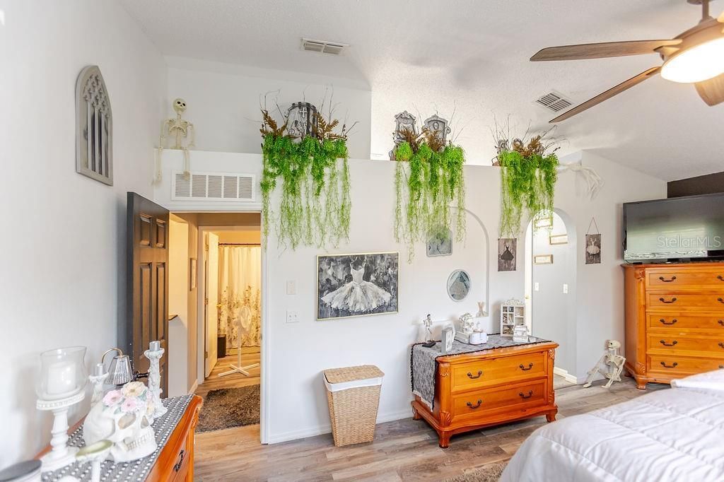 11083 Maybird Avenue, Weeki Wachee, FL 34613 Photo