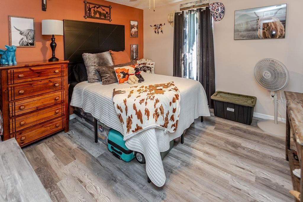 11083 Maybird Avenue, Weeki Wachee, FL 34613 Photo