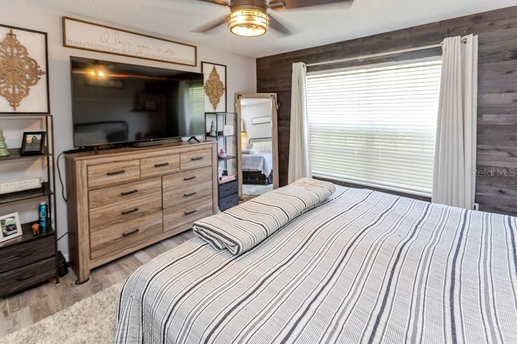 11083 Maybird Avenue, Weeki Wachee, FL 34613 Photo