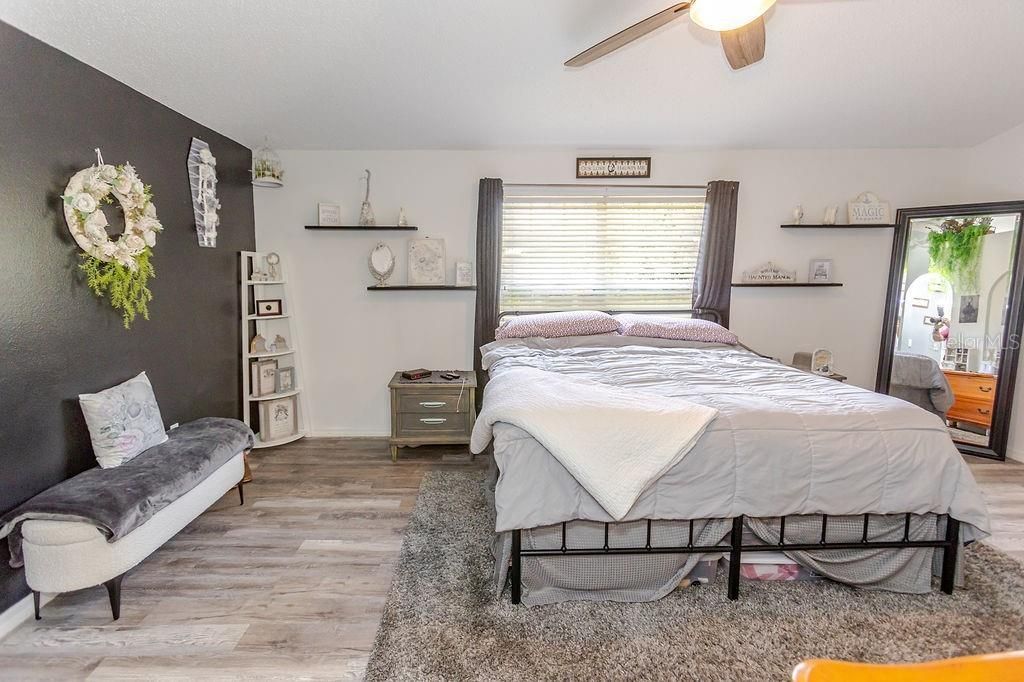 11083 Maybird Avenue, Weeki Wachee, FL 34613 Photo