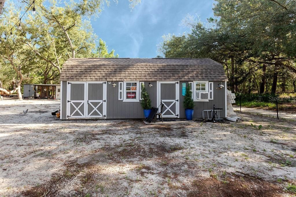11083 Maybird Avenue, Weeki Wachee, FL 34613 Photo