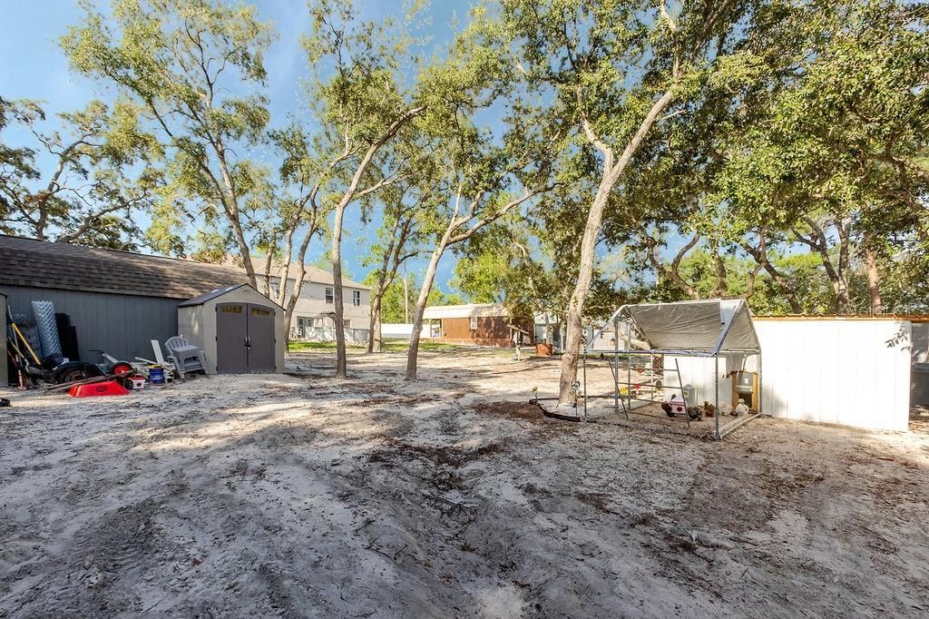 11083 Maybird Avenue, Weeki Wachee, FL 34613 Photo
