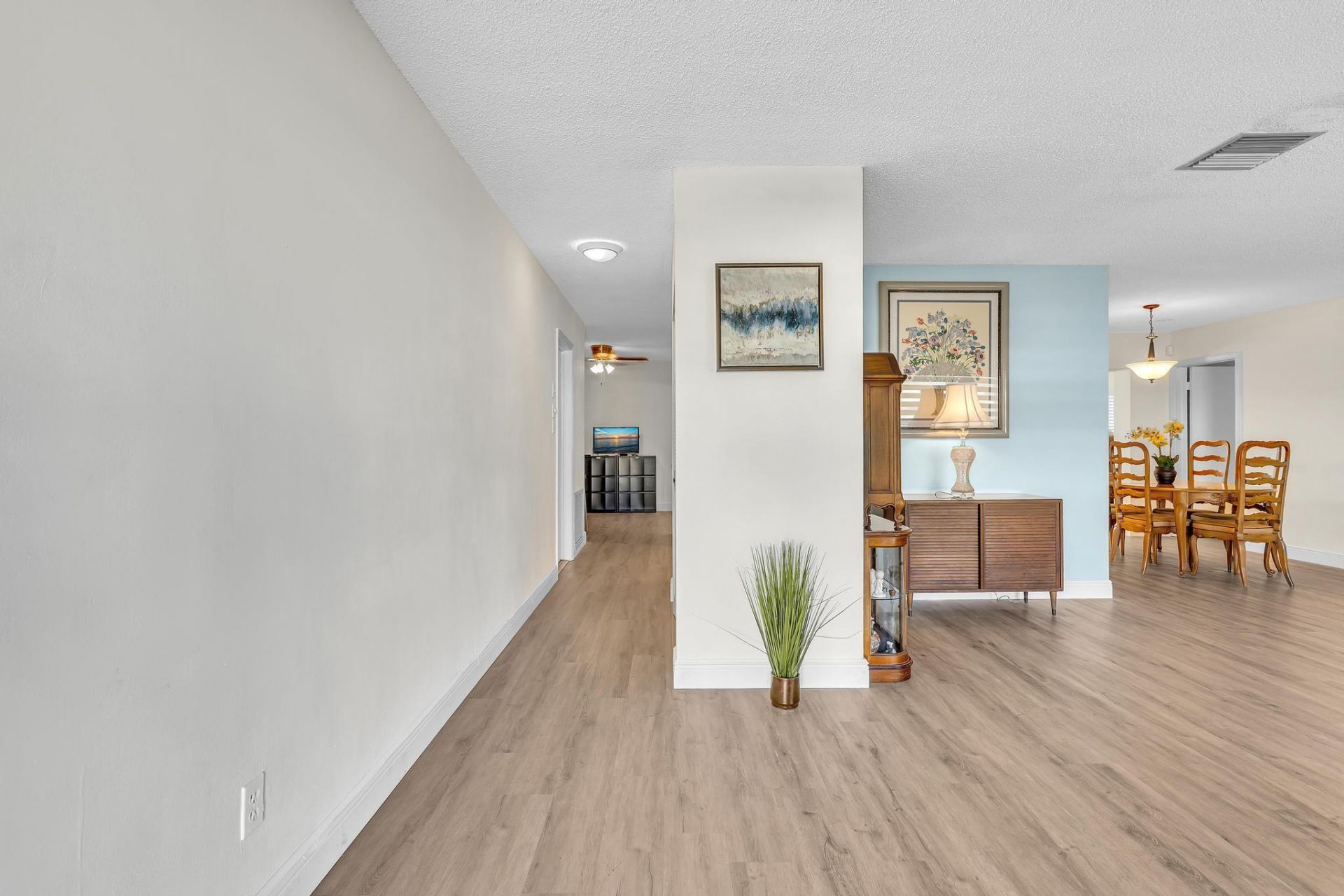 7500 NW 73rd Avenue, Tamarac, FL 33321 Photo