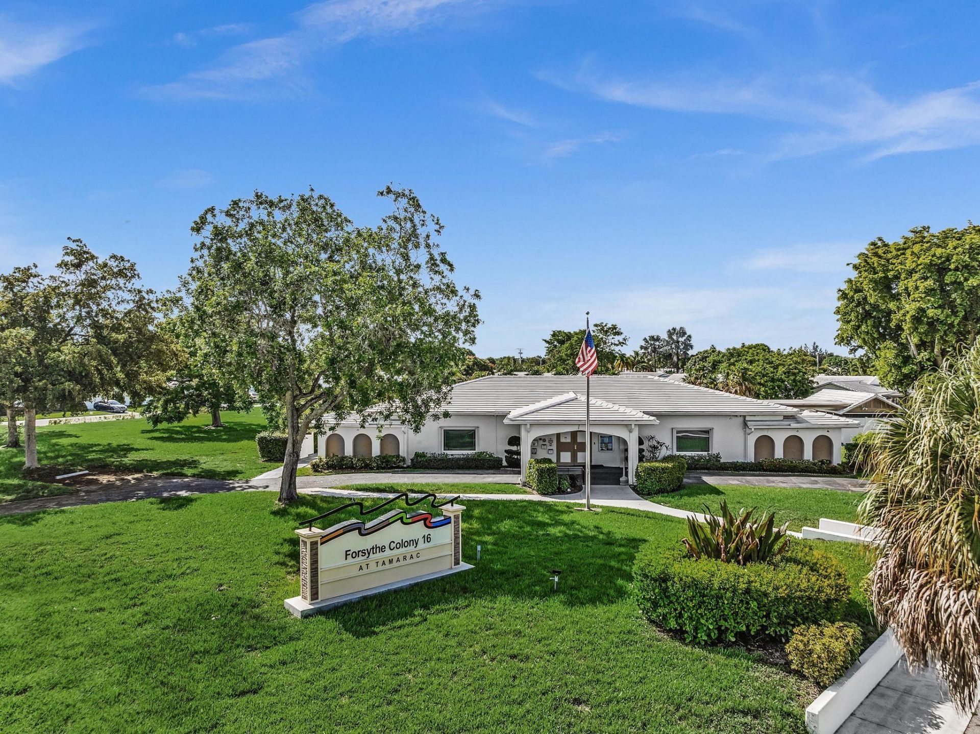 7500 NW 73rd Avenue, Tamarac, FL 33321 Photo