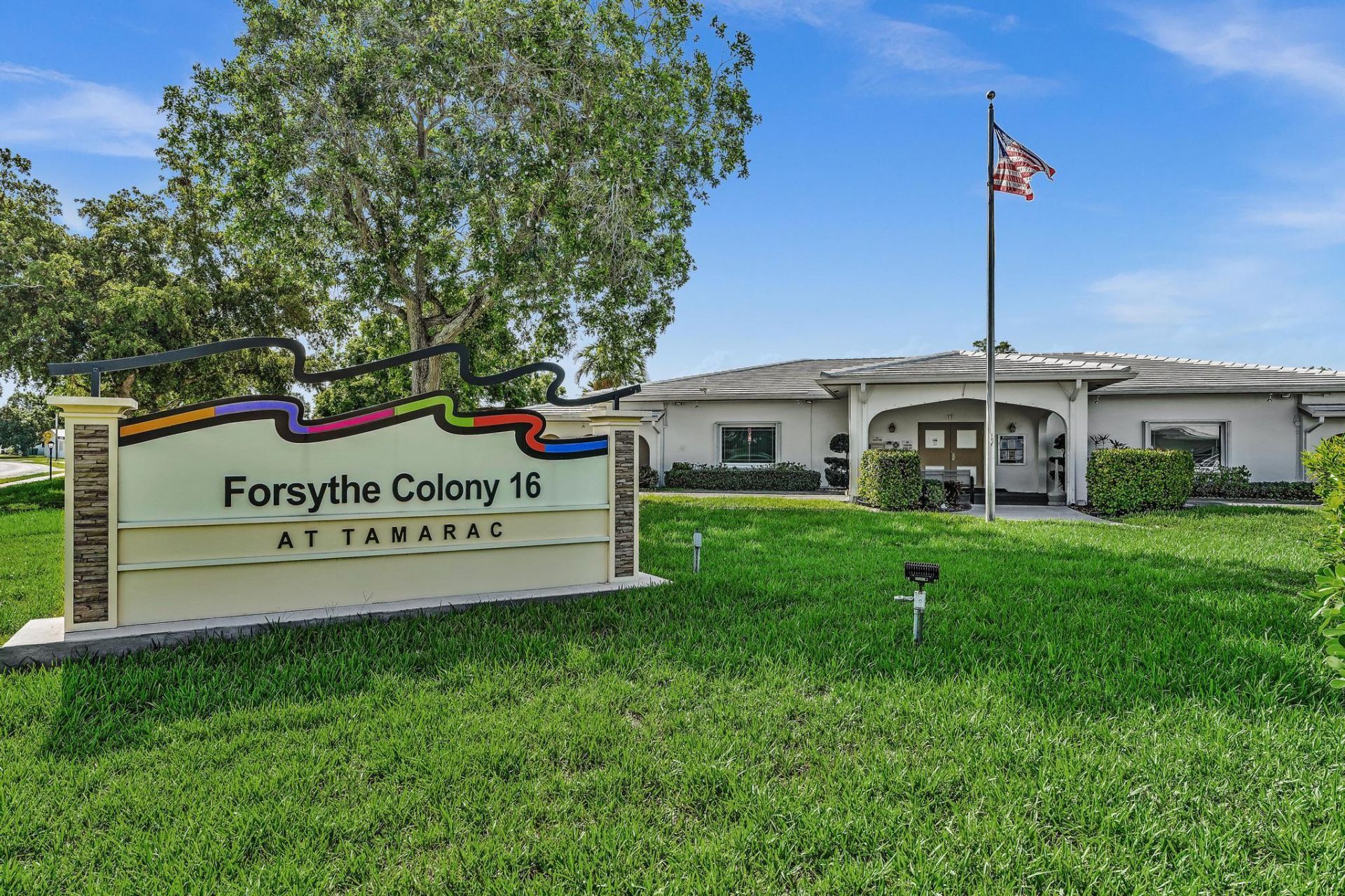 7500 NW 73rd Avenue, Tamarac, FL 33321 Photo