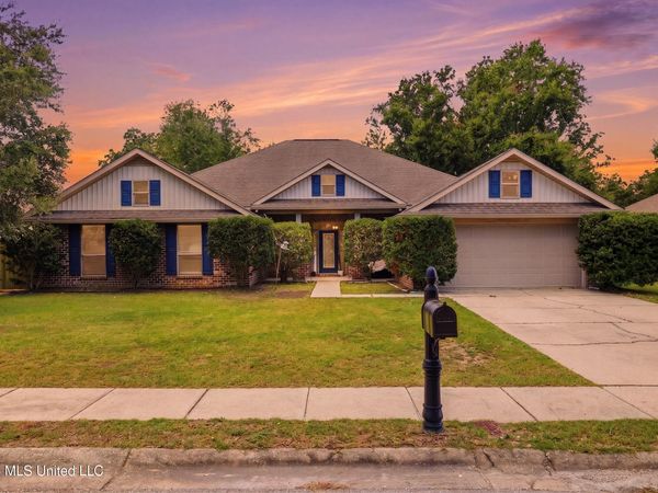 120 Cattail Lane, Ocean Springs, MS 39564