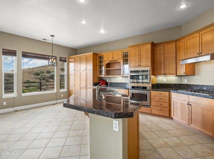2855 Cedar Ridge Drive, Reno, NV 89523 Photo