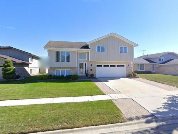 629 Poplar Avenue , Romeoville, IL 60446