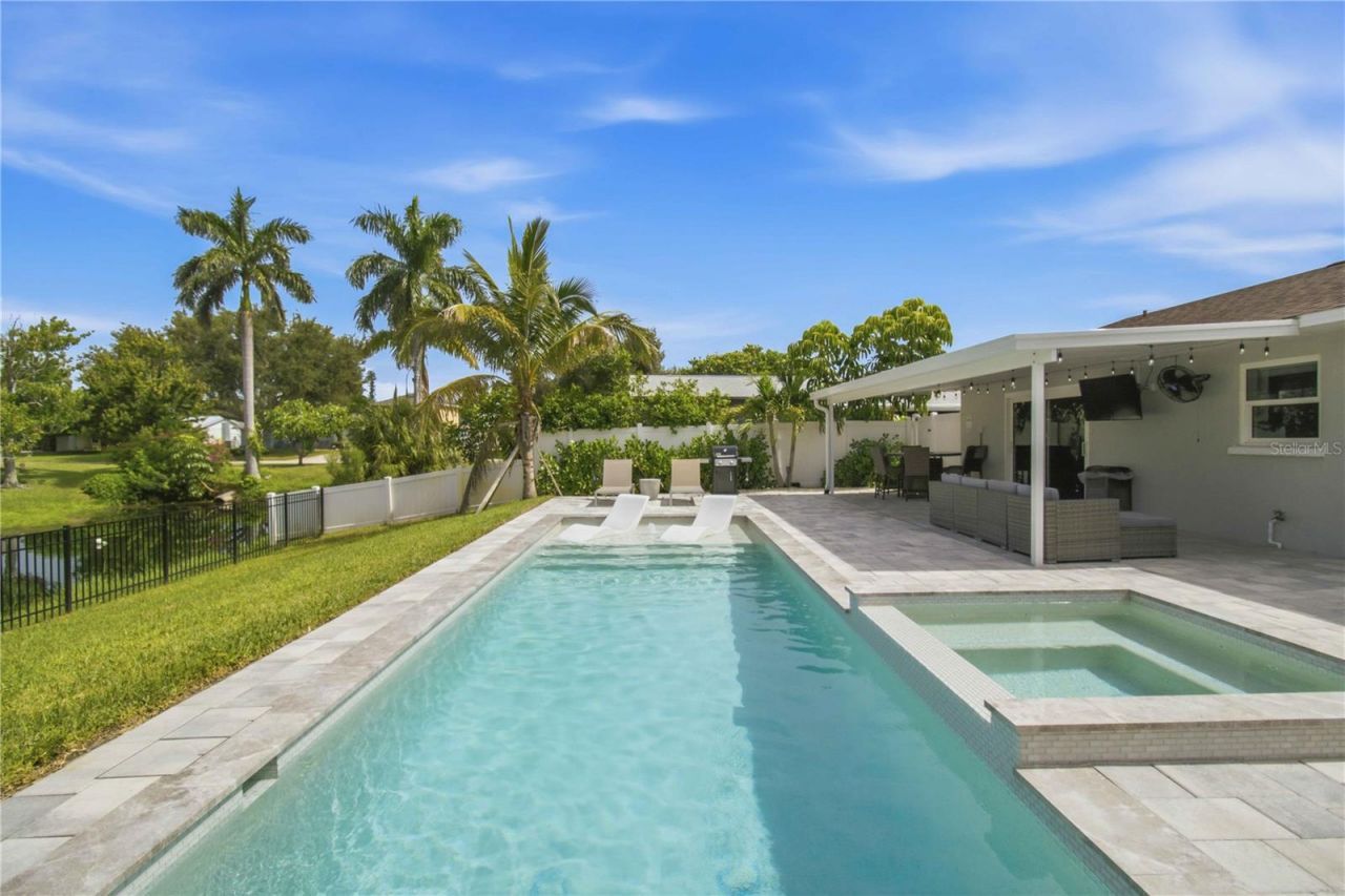 920 68th Street Nw, Bradenton, FL 34209 Photo