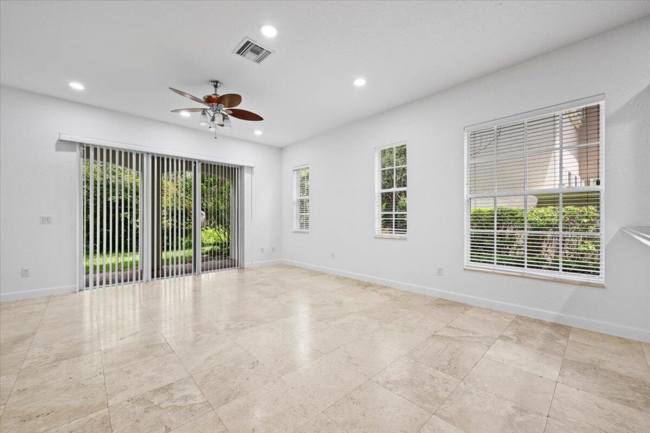 1049 Vintner Boulevard, Palm Beach Gardens, FL 33410 Photo