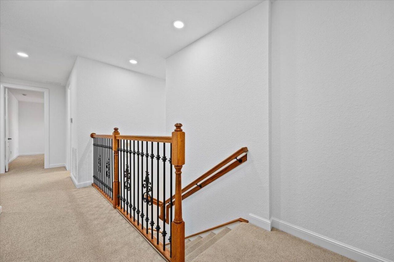 1049 Vintner Boulevard, Palm Beach Gardens, FL 33410 Photo