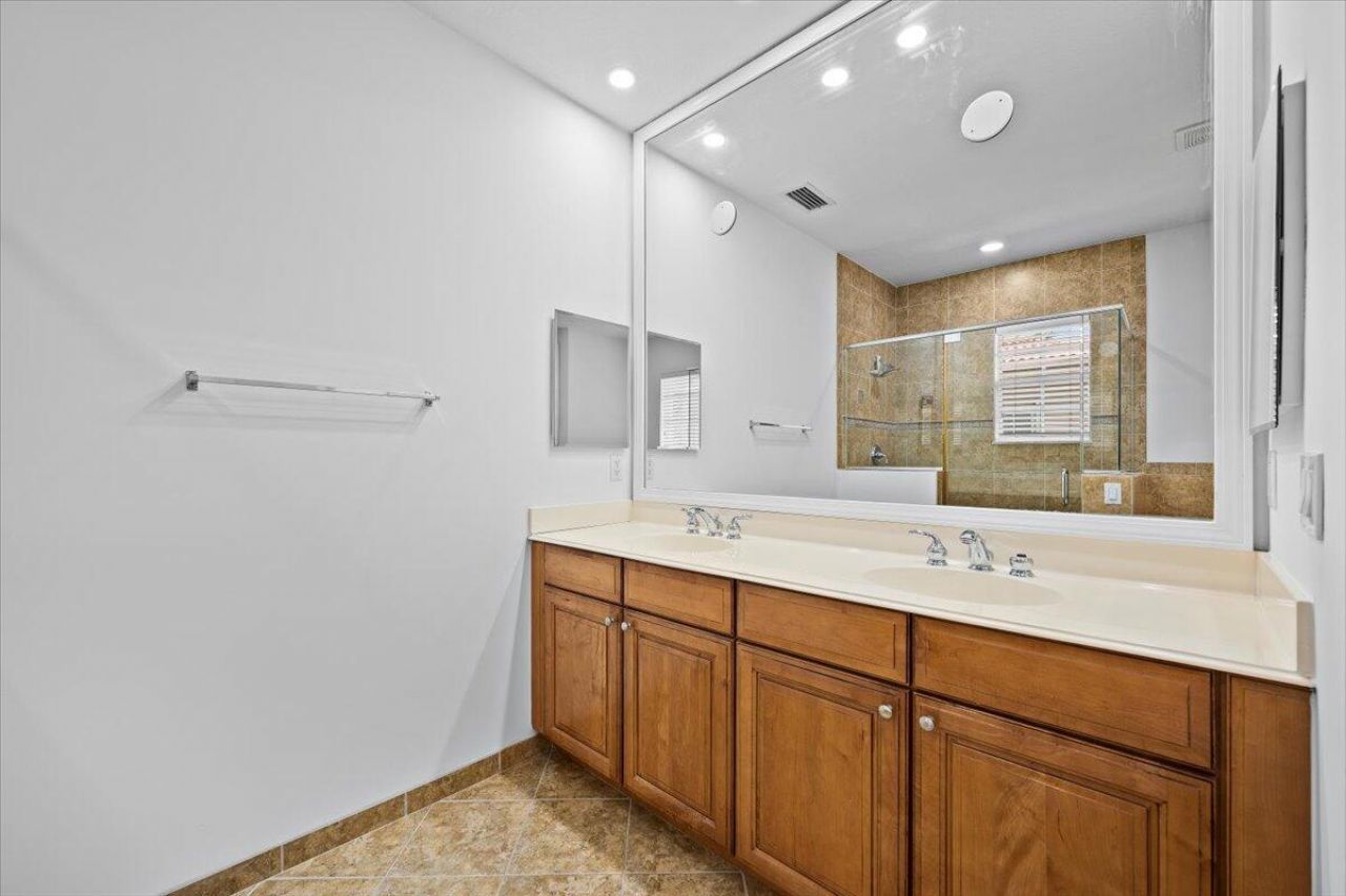 1049 Vintner Boulevard, Palm Beach Gardens, FL 33410 Photo