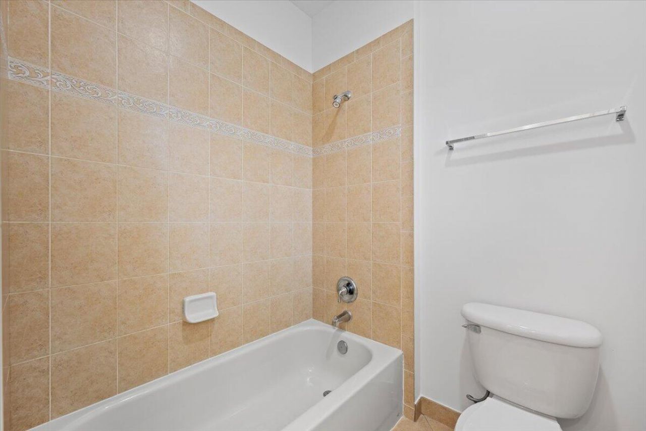1049 Vintner Boulevard, Palm Beach Gardens, FL 33410 Photo