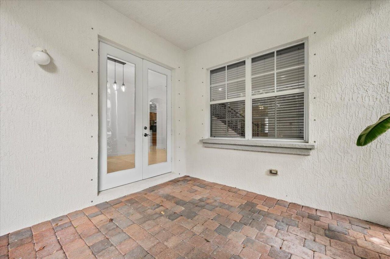 1049 Vintner Boulevard, Palm Beach Gardens, FL 33410 Photo