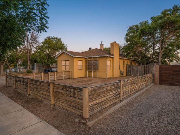 1920 Lead Avenue SE, Albuquerque, NM 87106