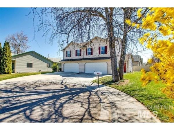 7919 and 7921 W Colehaven Ct, Boise, ID 83704