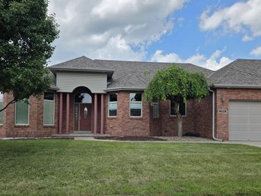 7504 N 130th Street, Omaha, NE 68142