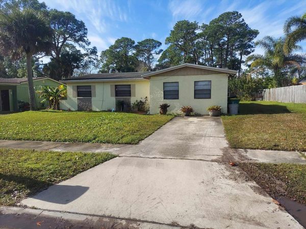 1070 Lee Avenue , Rockledge, FL 32955