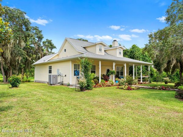 3931 U.S. 1 , Mims, FL 32754