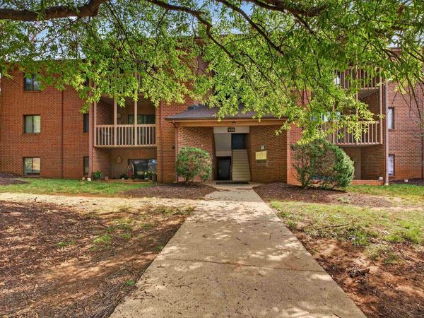 128 TURTLE CREEK RD , Unit 6, Charlottesville, VA 22901