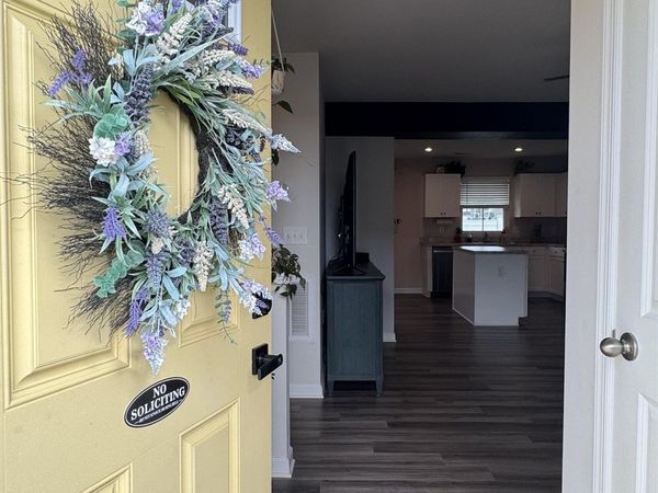 766 CARSON CIR, Grottoes, VA 24441