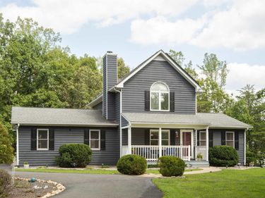 5300 QUINTFIELD DR, Earlysville, VA 22936