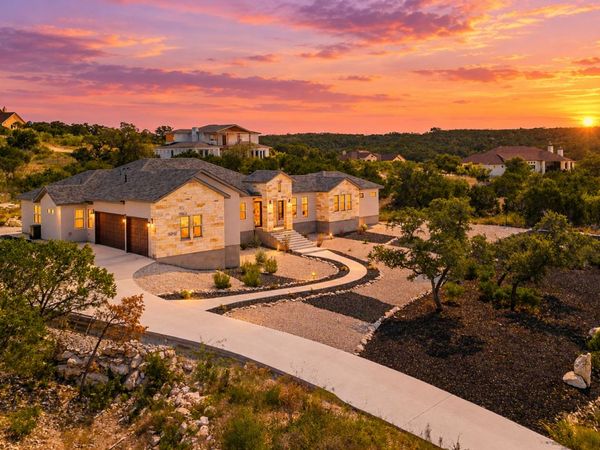 250 Private Road 2775, Mico, TX 78056
