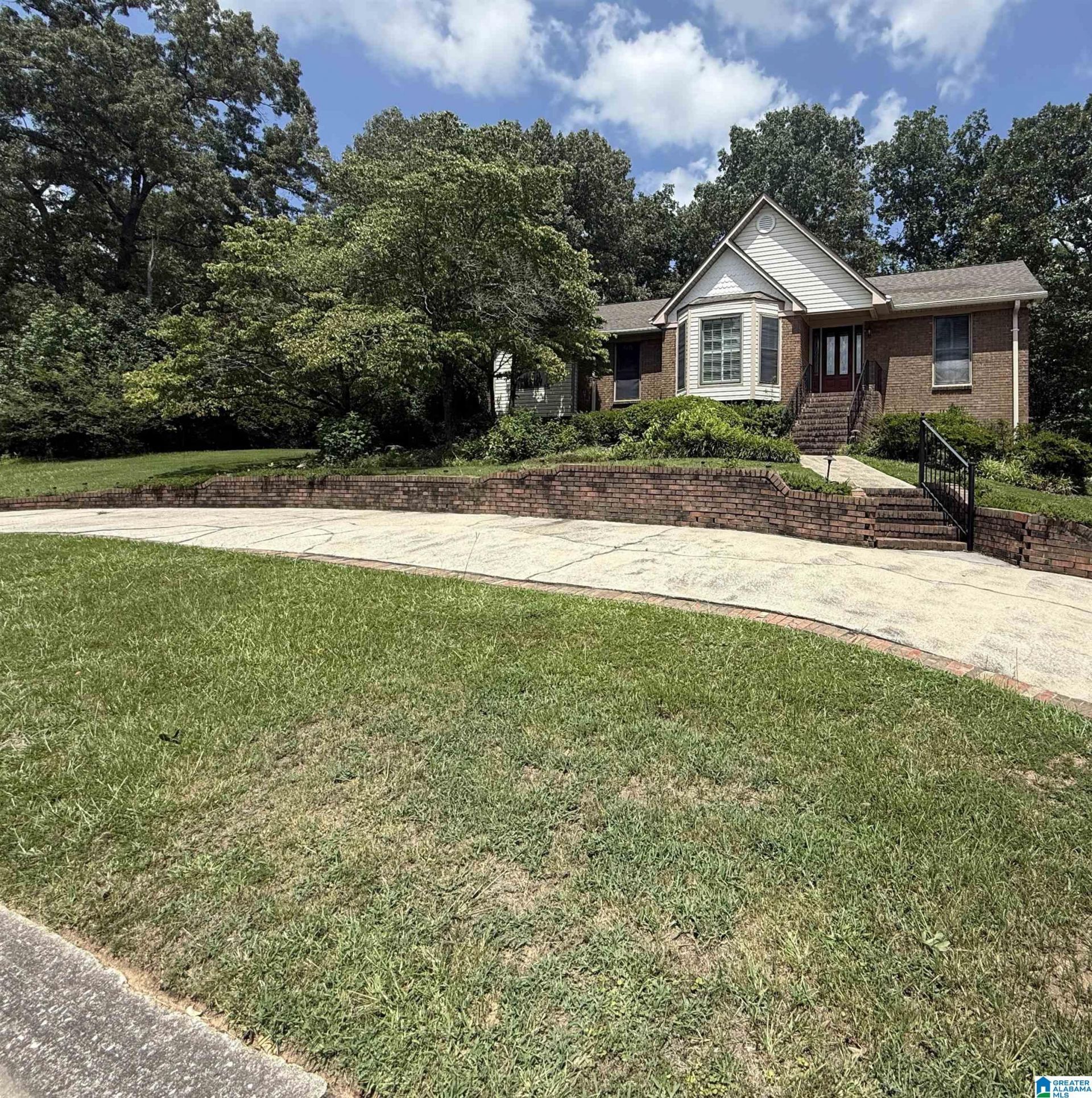 6507 Quail Run Drive, Hoover, AL 35124 Main Photo
