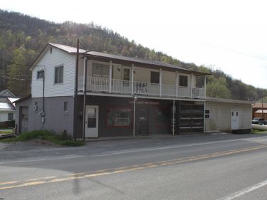 740 Point Mountain Road, Webster Springs, WV 26288