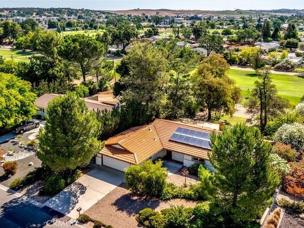 1523 Country Club Drive, Paso Robles, CA 93446