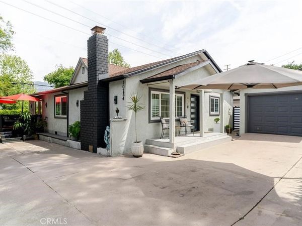 10254 Floralita Avenue, Sunland, CA 91040