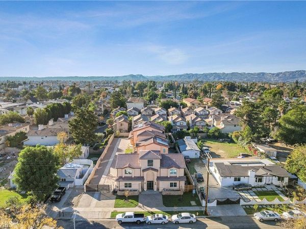 7329 Kelvin, Winnetka, CA 91306
