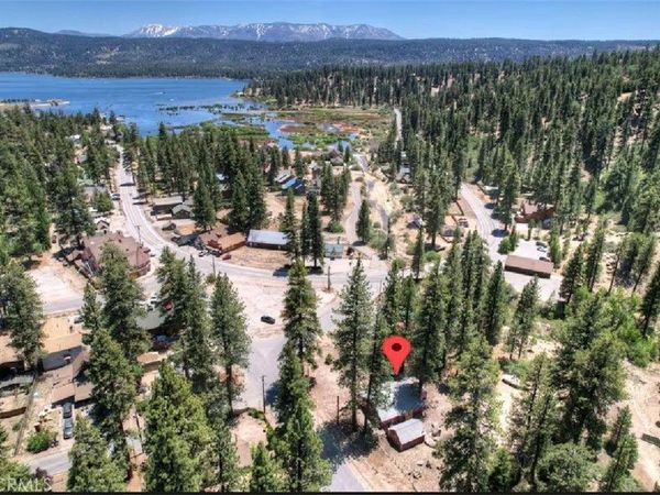 39167 Rim Of The World, Fawnskin, CA 92333