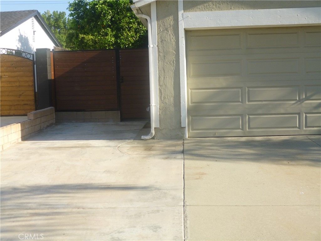 3249 Clifton Avenue, Highland, CA 92346 Main Photo