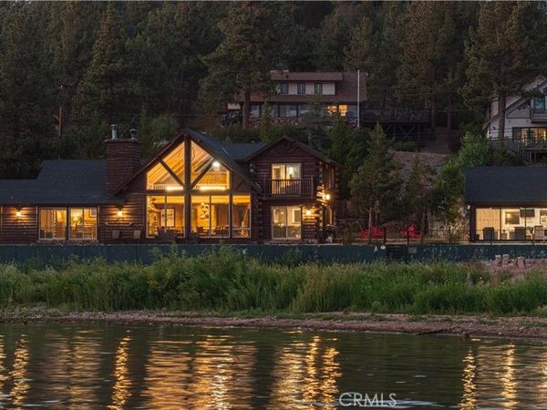39955 North Shore Drive, Fawnskin, CA 92333