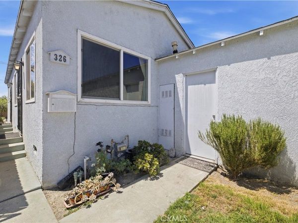 326 W Claude, Compton, CA 90220