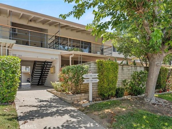 186 N Center, Redlands, CA 92373