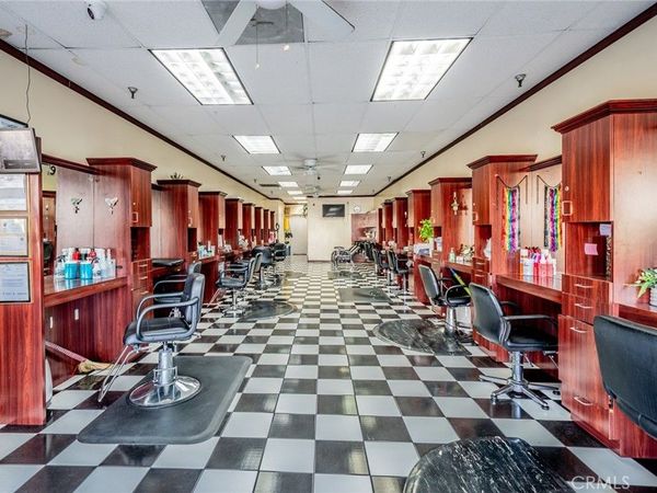 13439 Telegraph Road, Santa Fe Springs, CA 90605