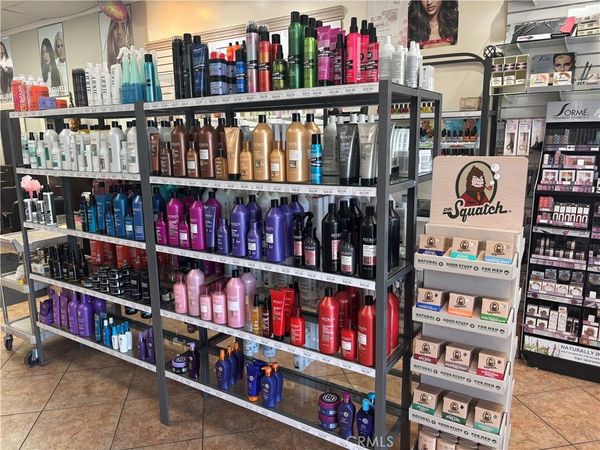 8822 Washington Blvd, Pico Rivera, CA 90660