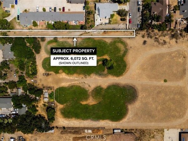 9905 Cedar Avenue, Bloomington, CA 92316