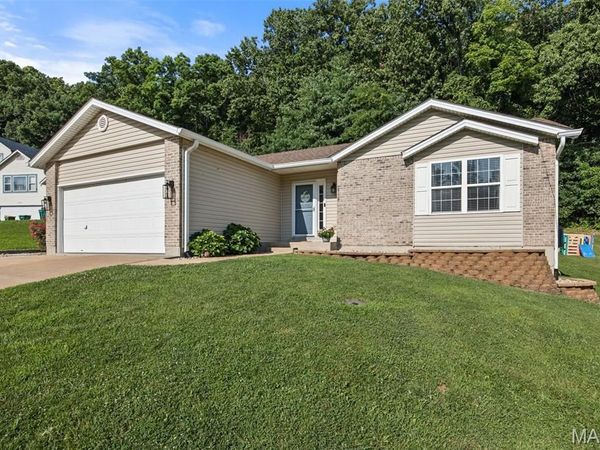 8599 Stone Mountain Court , Pevely, MO 63070