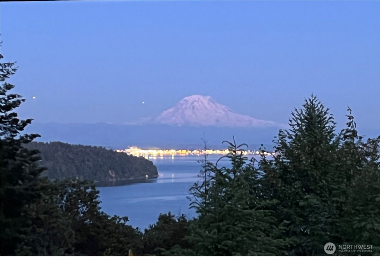 11002 Moller Drive Nw, Gig Harbor, WA 98332