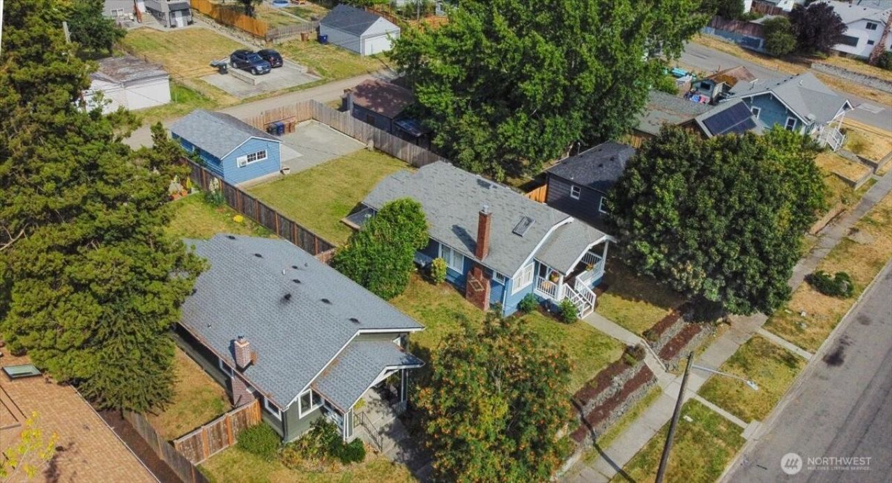 3614 S Ainsworth Avenue , Tacoma, WA 98418