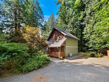 7875 Silver Lake Road , Maple Falls, WA 98266